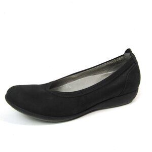 Dansko Kristen 38 7.5 8 Black Slip On Ballet Flats 1" Wedge Heel Nubuck VGUC